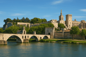 Que faire à Avignon : 10 idées incontournables pour un week-end culturel et gourmand